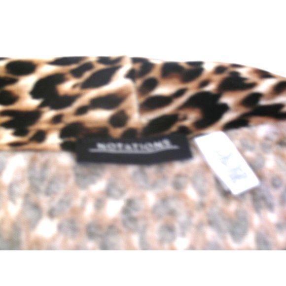 Notations Cardigan with Black cami under, Animal Print design, Size Large - Picture 10 of 10